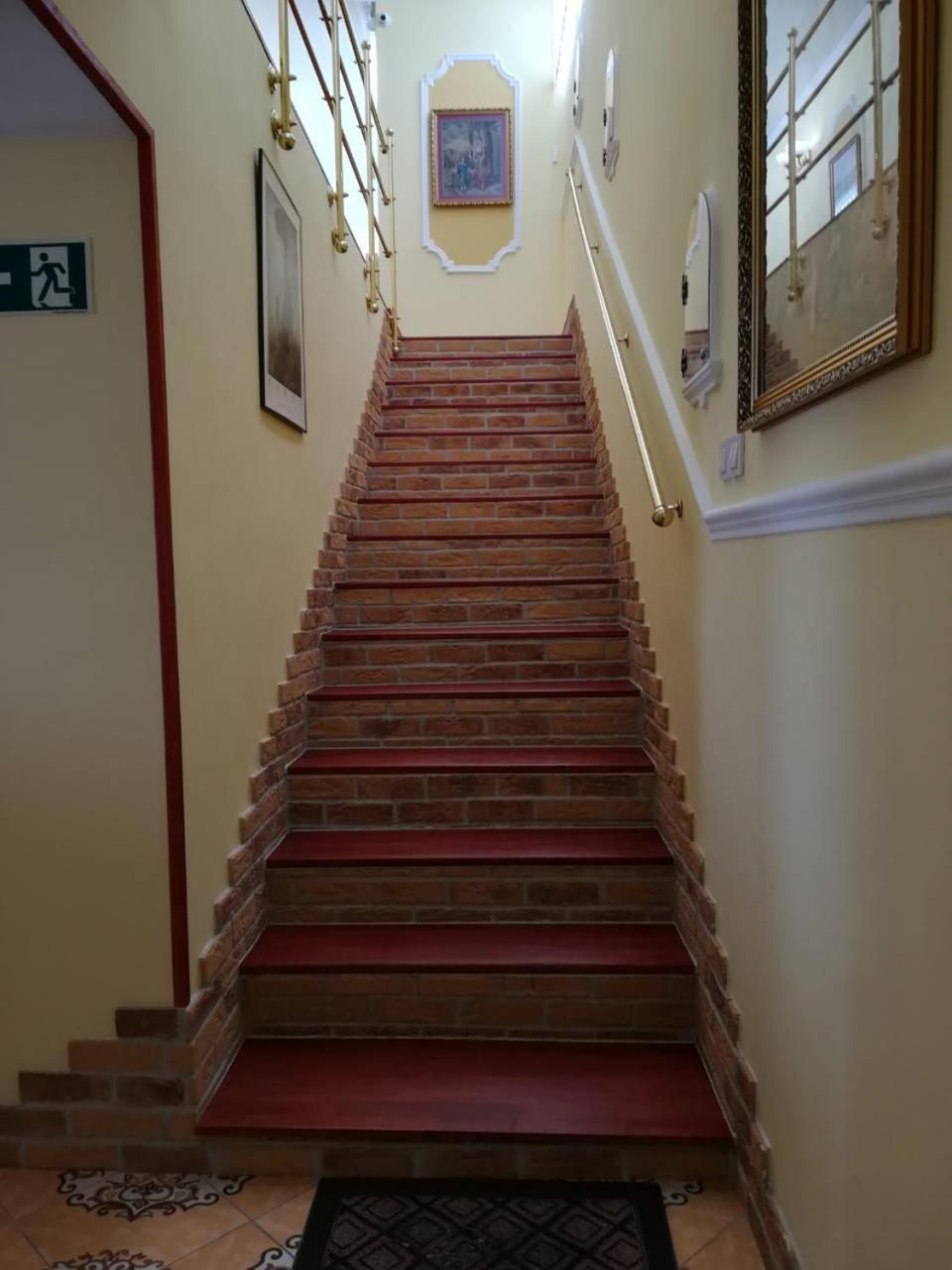 Centrum Panzio Szentendre Bagian luar foto