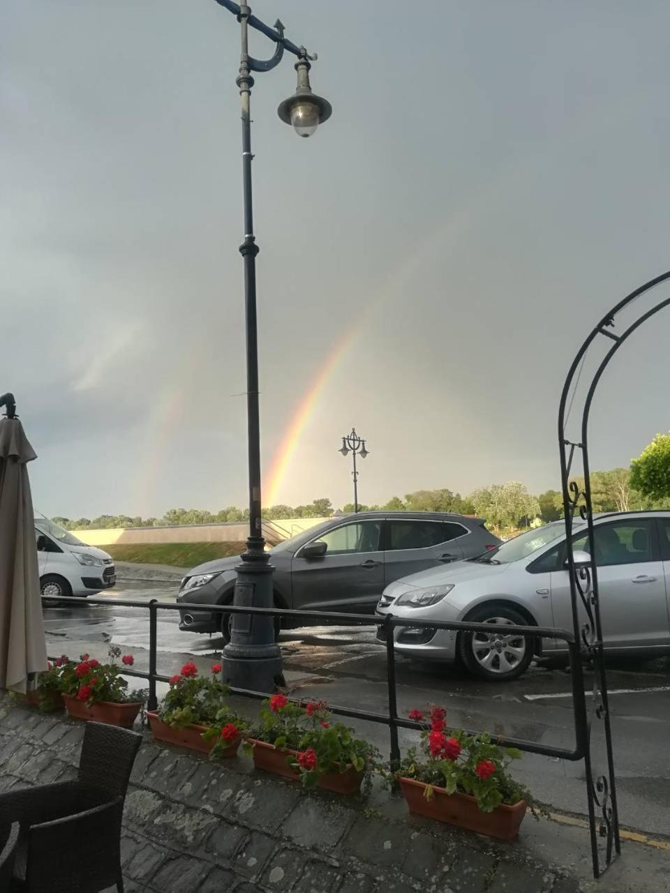 Centrum Panzio Szentendre Bagian luar foto