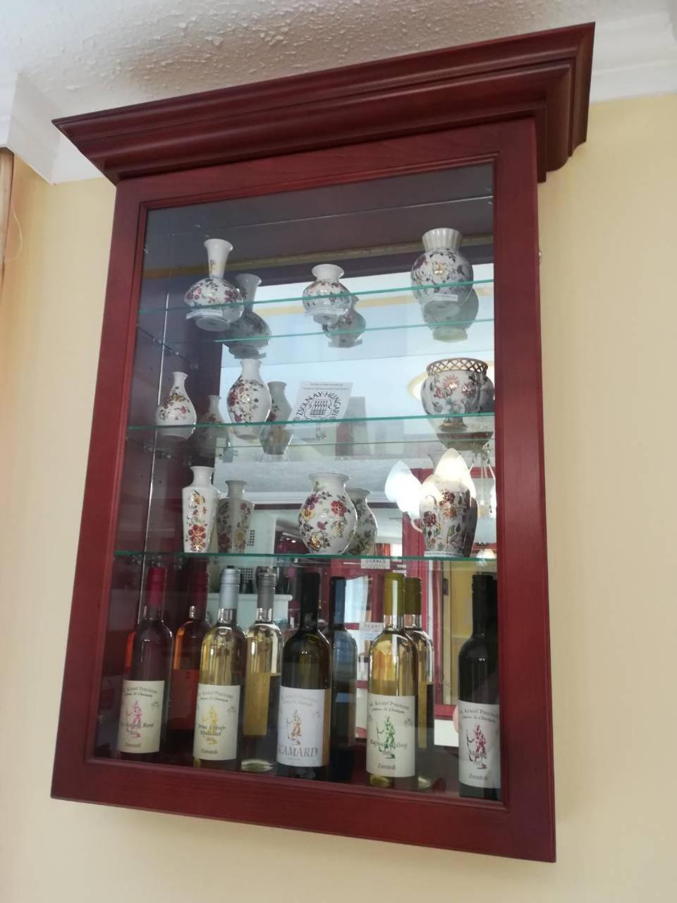 Centrum Panzio Szentendre Bagian luar foto